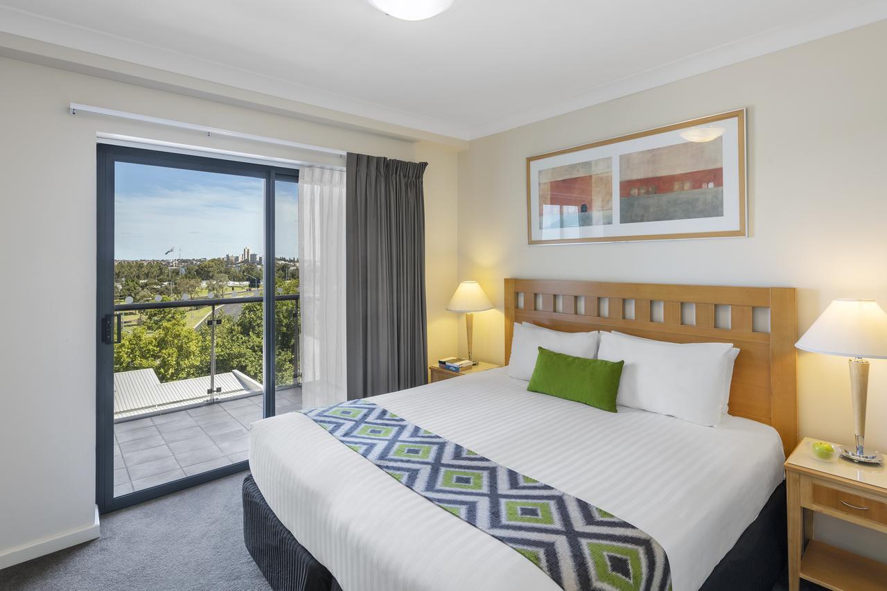 Nesuto Mounts Bay Aparthotel Perth Buitenkant foto