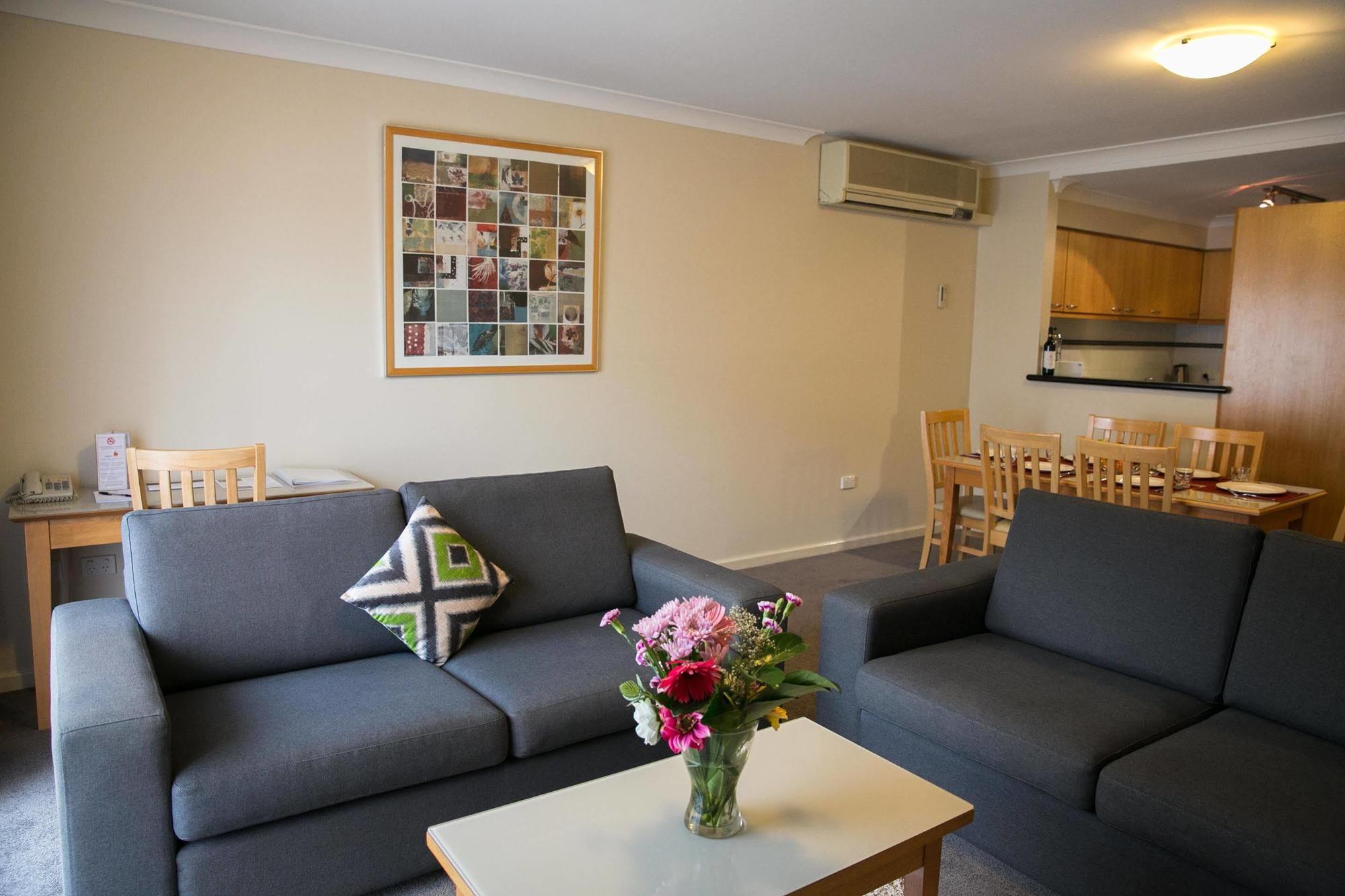Nesuto Mounts Bay Aparthotel Perth Buitenkant foto