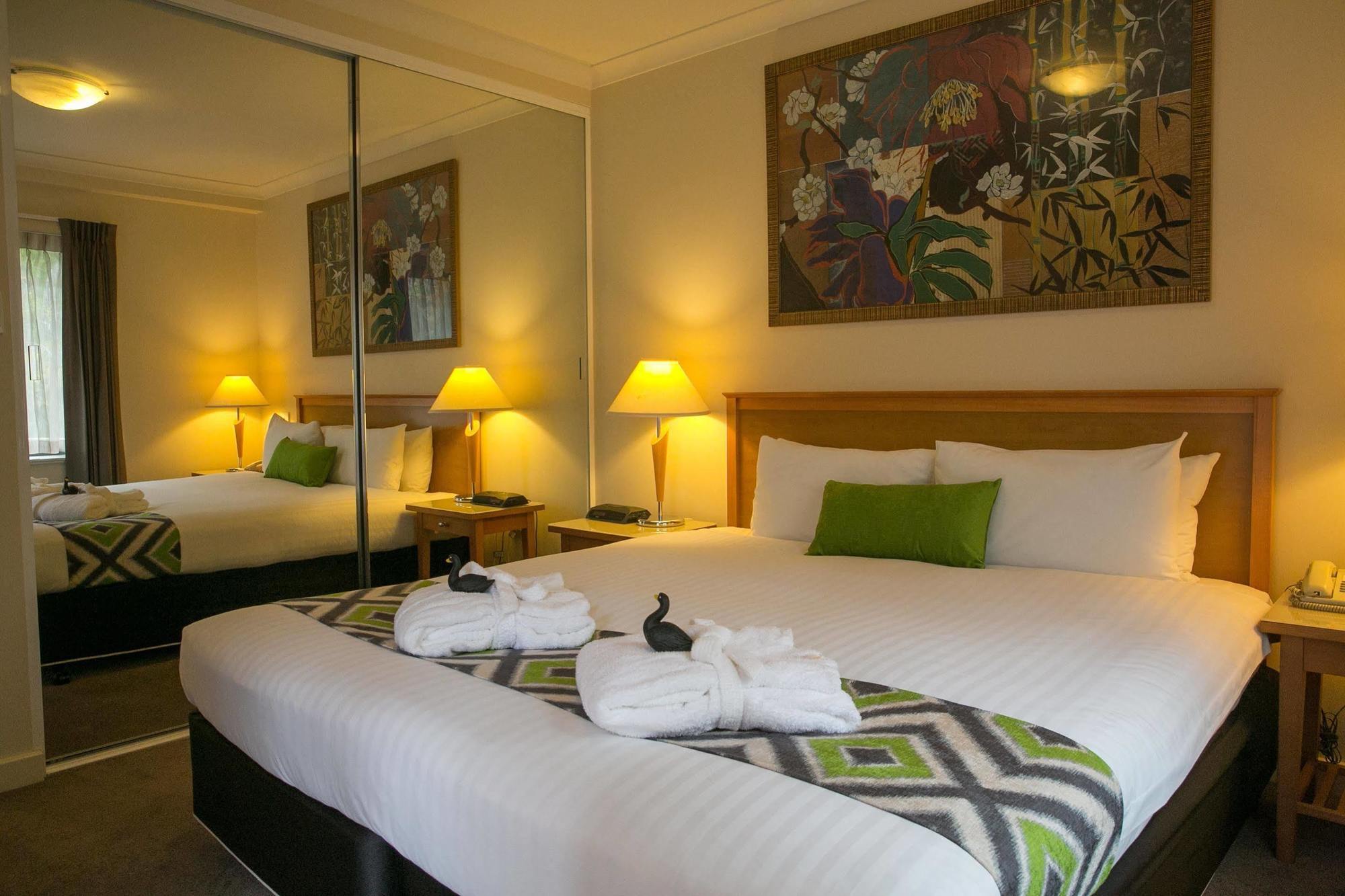 Nesuto Mounts Bay Aparthotel Perth Buitenkant foto