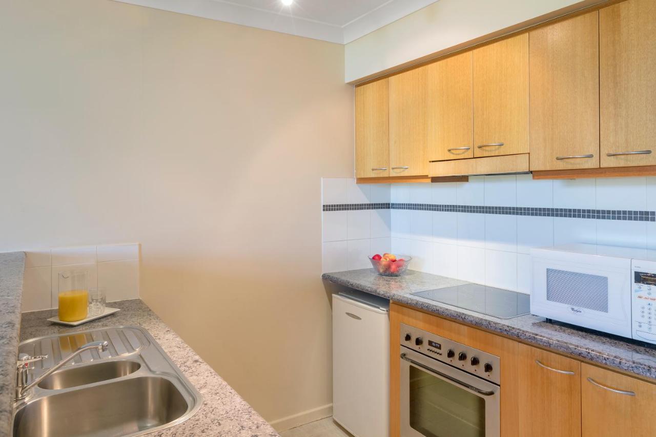 Nesuto Mounts Bay Aparthotel Perth Buitenkant foto